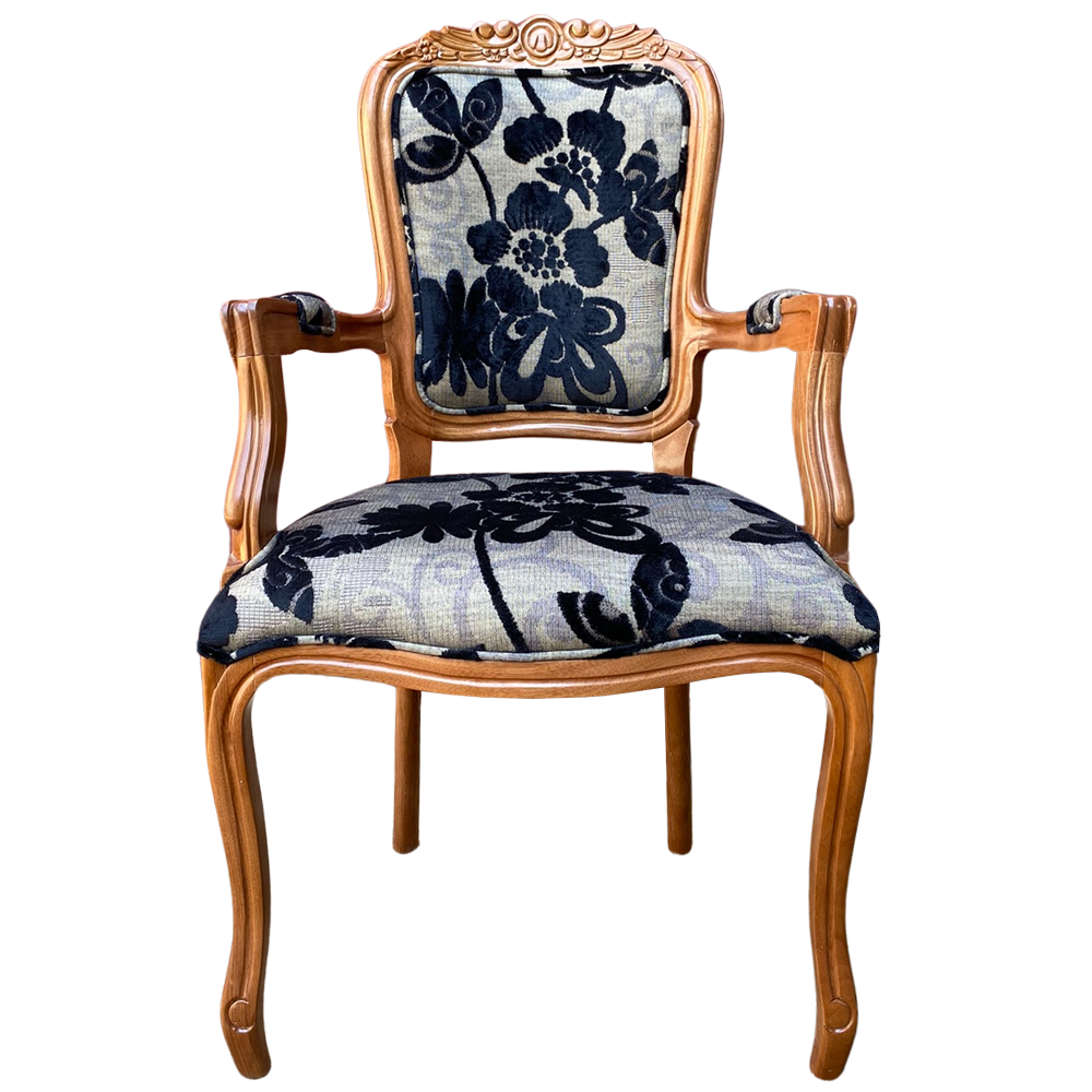 Cadeira Vitoriana com Braços cadeira vitoriana com braços em madeira maciça
